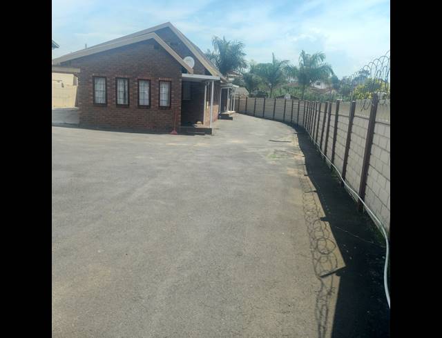 2 BEDROOM APARTMENT RENTED IN RYDALVALE